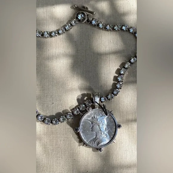 French Kande Swarovsky Crystal Necklace with Goddess of Liberty Medallion. - Picture 6 of 10